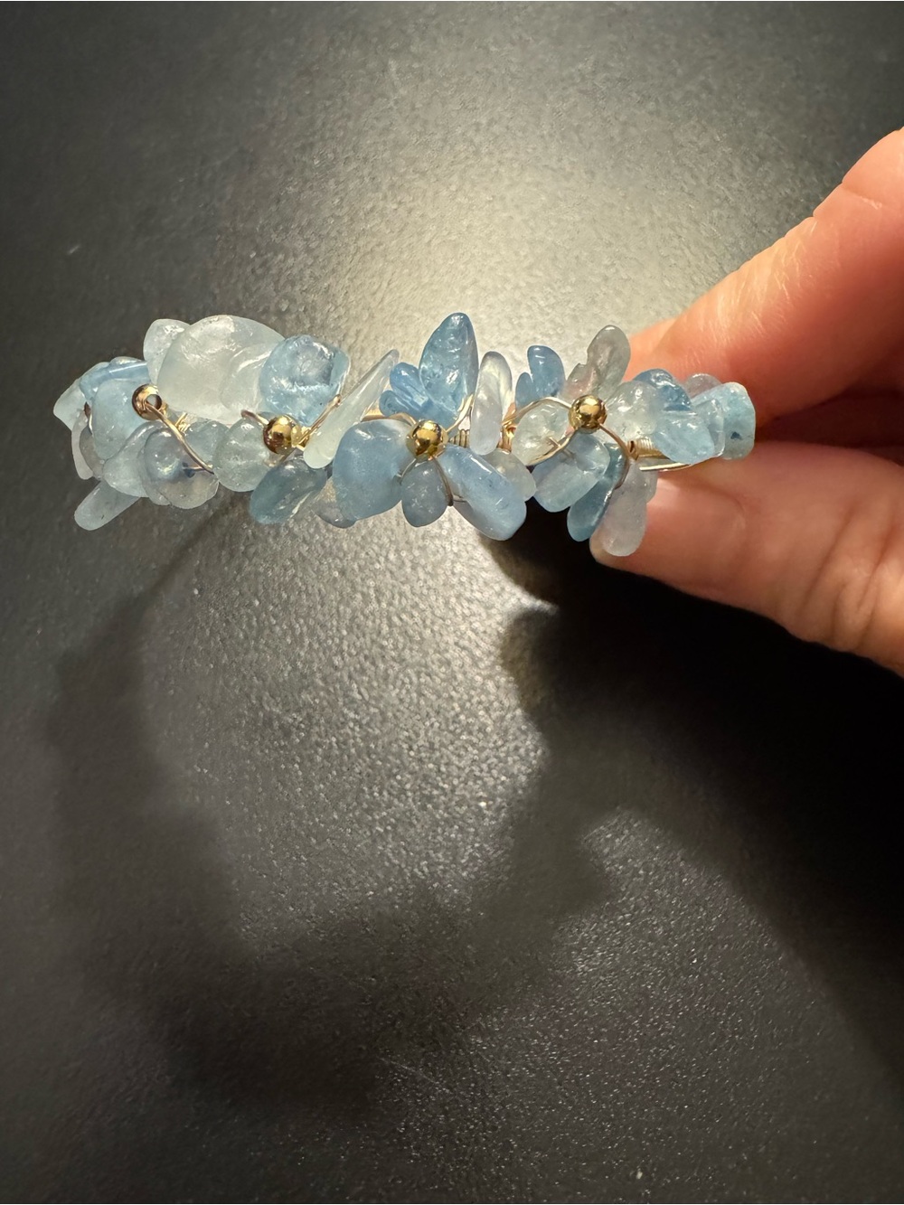Natural Aquamarine Gemstone Chip Gold Tone Memory Wire Bracelet
